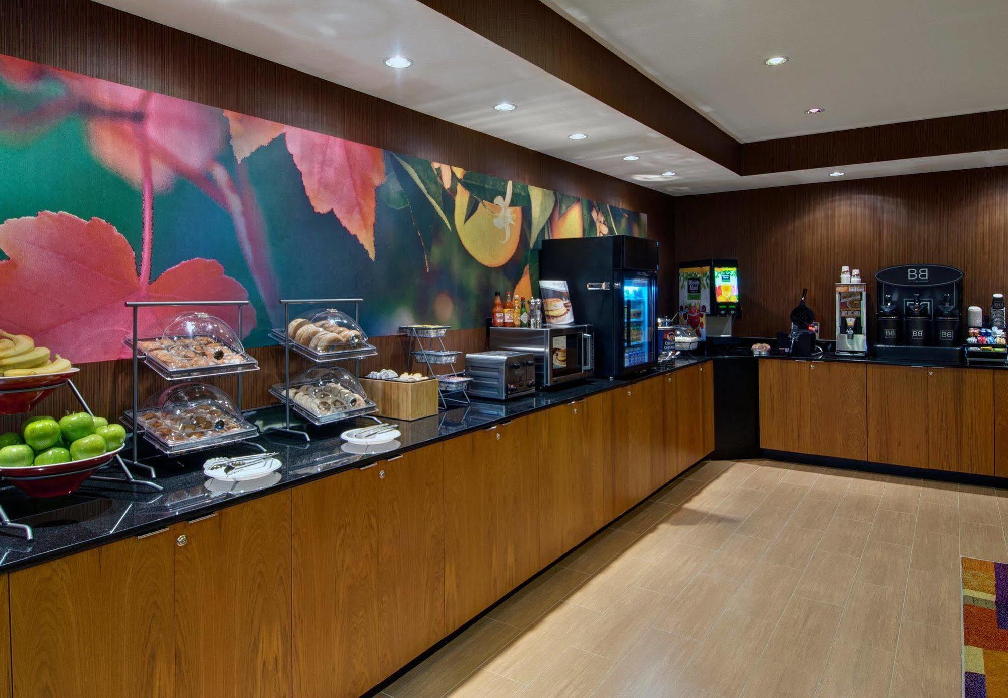 Fairfield Inn & Suites By Marriott Fort Worth I-30 West Near Nas Jrb מראה חיצוני תמונה